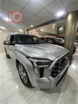 تويوتا سيكويا